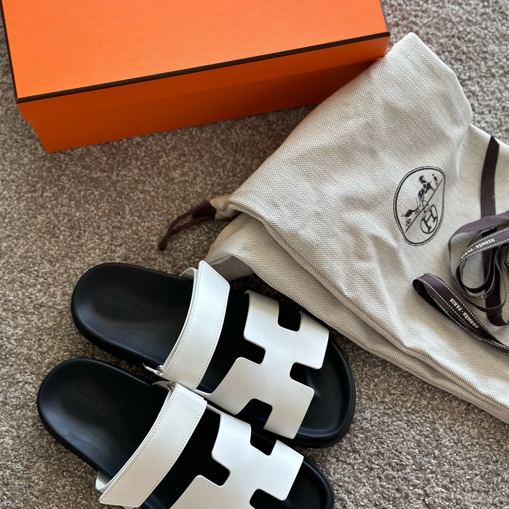 Hermès Chypre Sandals 38 Blanc - Picture 4 of 8